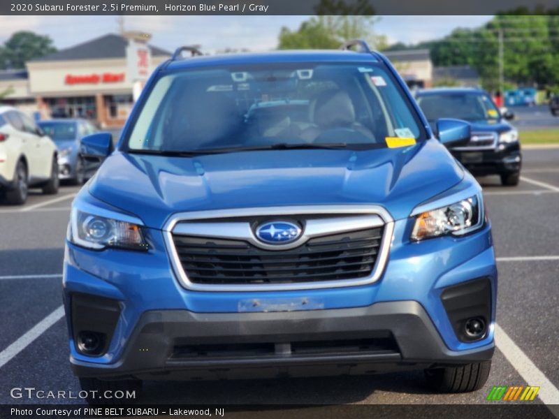 Horizon Blue Pearl / Gray 2020 Subaru Forester 2.5i Premium