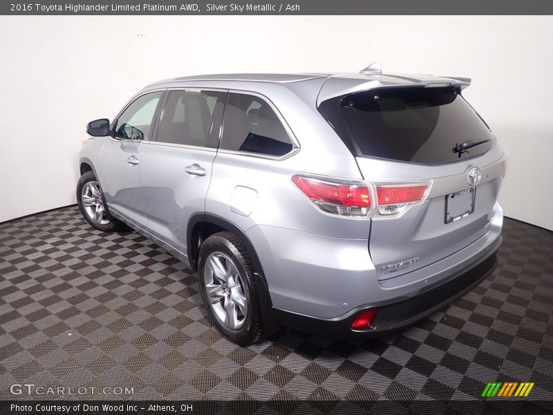 Silver Sky Metallic / Ash 2016 Toyota Highlander Limited Platinum AWD