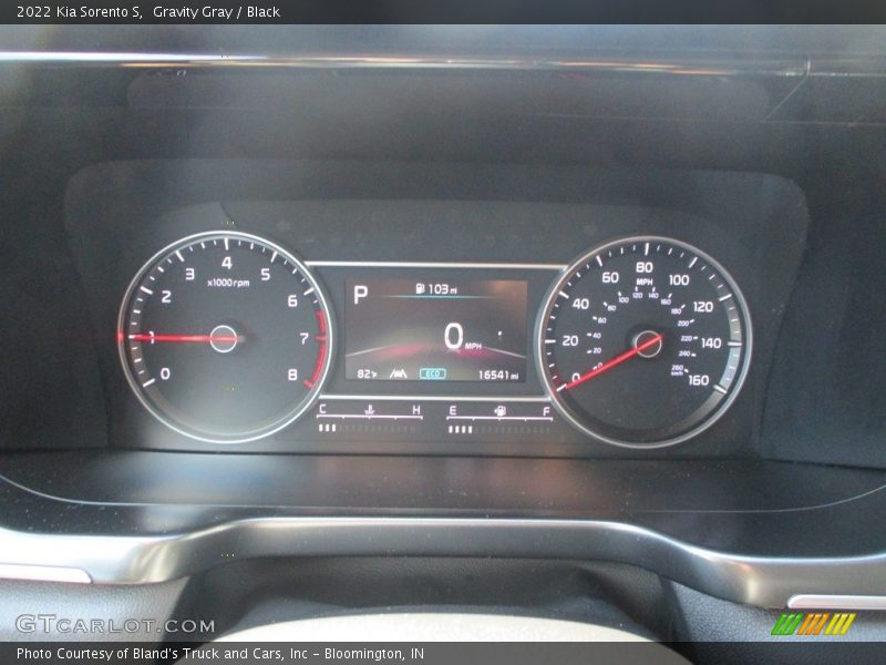 Gravity Gray / Black 2022 Kia Sorento S