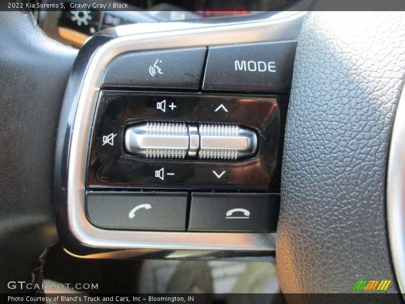 Gravity Gray / Black 2022 Kia Sorento S