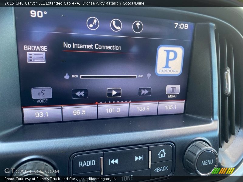 Bronze Alloy Metallic / Cocoa/Dune 2015 GMC Canyon SLE Extended Cab 4x4