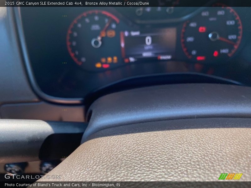 Bronze Alloy Metallic / Cocoa/Dune 2015 GMC Canyon SLE Extended Cab 4x4