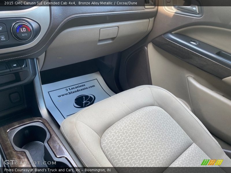 Front Seat of 2015 Canyon SLE Extended Cab 4x4