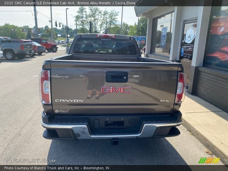 Bronze Alloy Metallic / Cocoa/Dune 2015 GMC Canyon SLE Extended Cab 4x4