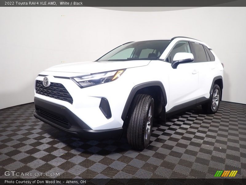 White / Black 2022 Toyota RAV4 XLE AWD