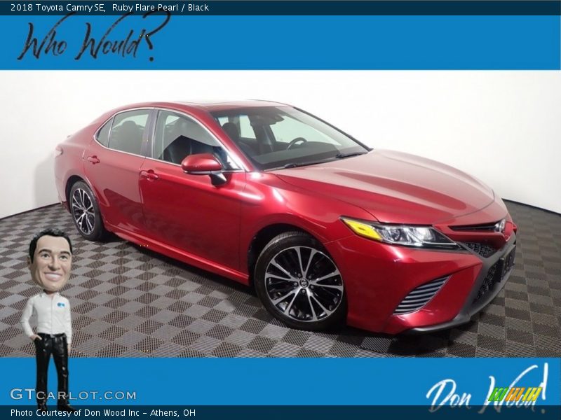 Ruby Flare Pearl / Black 2018 Toyota Camry SE