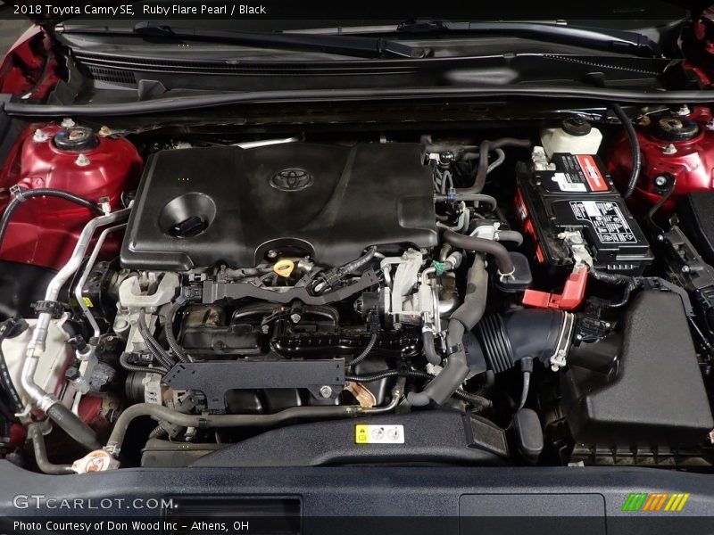 Ruby Flare Pearl / Black 2018 Toyota Camry SE