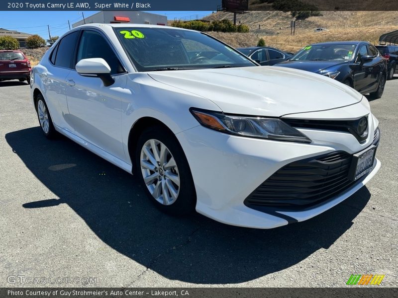 Super White / Black 2020 Toyota Camry LE AWD