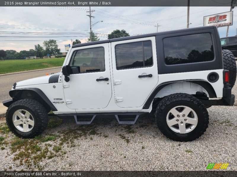 Bright White / Black 2016 Jeep Wrangler Unlimited Sport 4x4