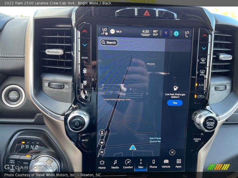 Navigation of 2022 2500 Laramie Crew Cab 4x4