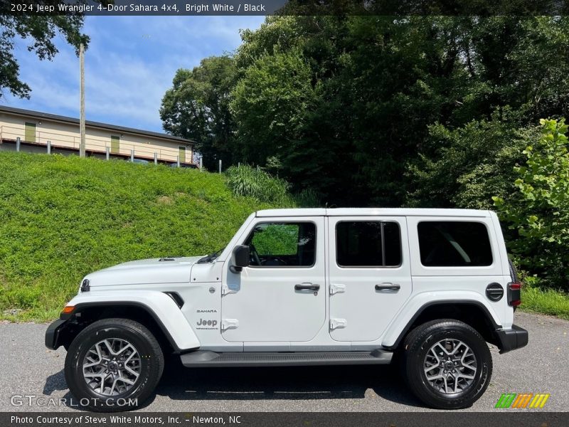  2024 Wrangler 4-Door Sahara 4x4 Bright White