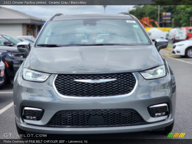 Ceramic Gray / Black/Alloy 2022 Chrysler Pacifica Limited