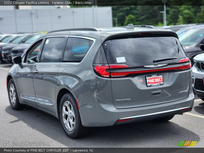 Ceramic Gray / Black/Alloy 2022 Chrysler Pacifica Limited