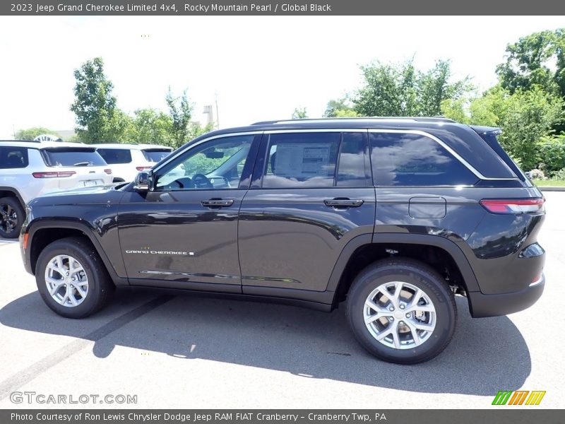 Rocky Mountain Pearl / Global Black 2023 Jeep Grand Cherokee Limited 4x4