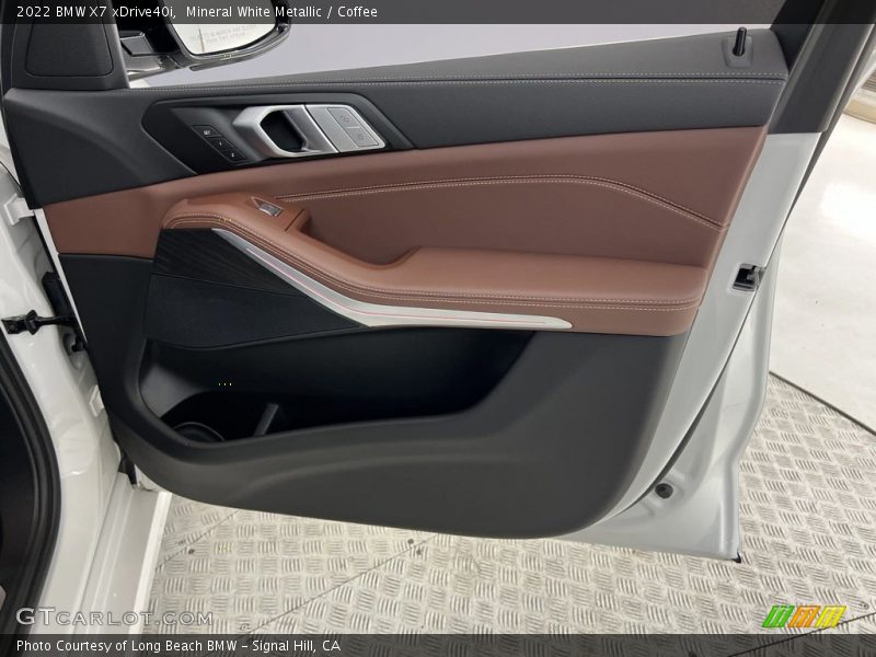Door Panel of 2022 X7 xDrive40i