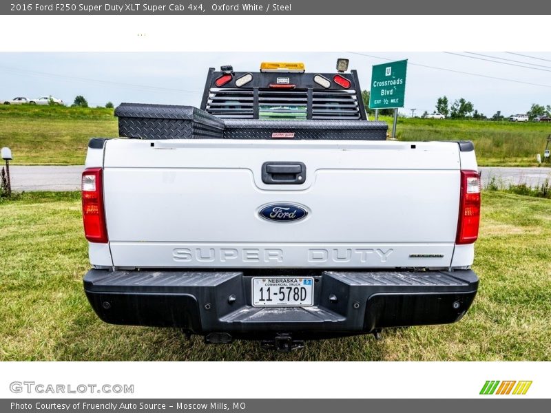 Oxford White / Steel 2016 Ford F250 Super Duty XLT Super Cab 4x4