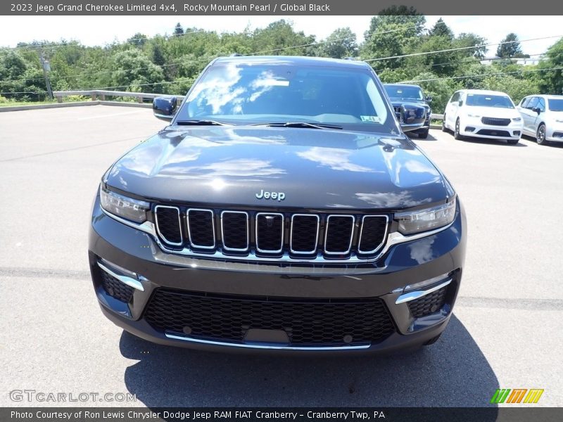Rocky Mountain Pearl / Global Black 2023 Jeep Grand Cherokee Limited 4x4