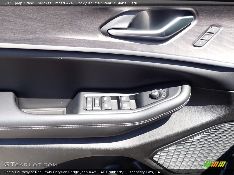 Rocky Mountain Pearl / Global Black 2023 Jeep Grand Cherokee Limited 4x4