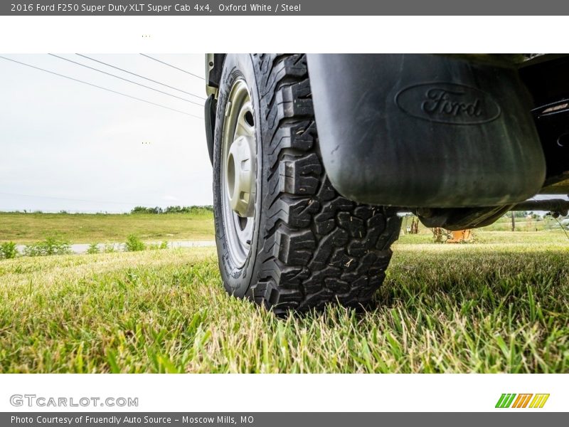 Oxford White / Steel 2016 Ford F250 Super Duty XLT Super Cab 4x4