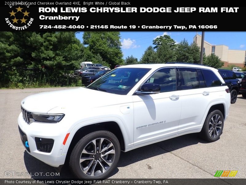 Bright White / Global Black 2023 Jeep Grand Cherokee Overland 4XE