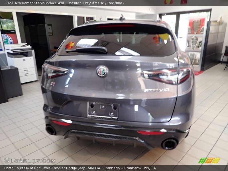 Vesuvio Gray Metallic / Red/Black 2024 Alfa Romeo Stelvio Veloce AWD