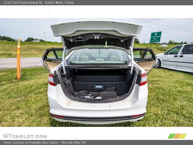 Oxford White / Dune 2013 Ford Fusion Energi SE