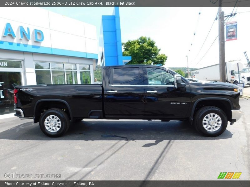 Black / Jet Black 2024 Chevrolet Silverado 2500HD LTZ Crew Cab 4x4