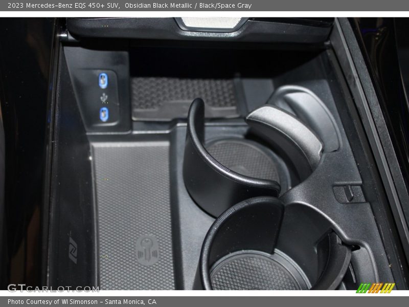 Obsidian Black Metallic / Black/Space Gray 2023 Mercedes-Benz EQS 450+ SUV