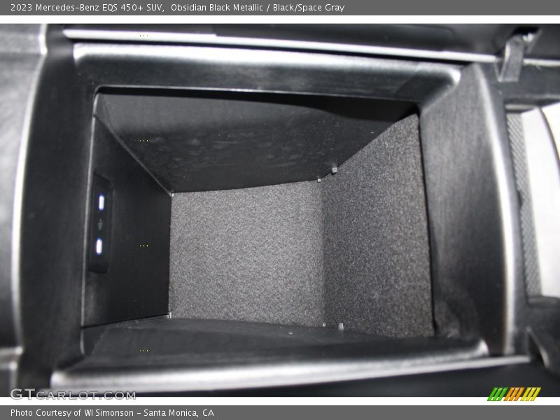 Obsidian Black Metallic / Black/Space Gray 2023 Mercedes-Benz EQS 450+ SUV