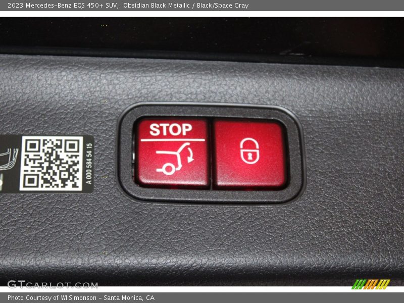 Obsidian Black Metallic / Black/Space Gray 2023 Mercedes-Benz EQS 450+ SUV