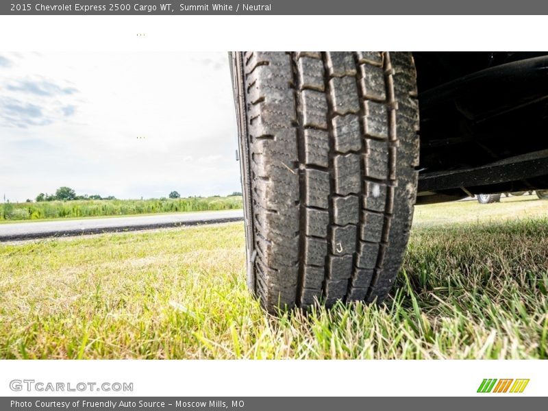 Summit White / Neutral 2015 Chevrolet Express 2500 Cargo WT