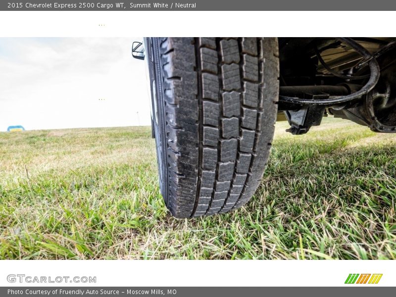 Summit White / Neutral 2015 Chevrolet Express 2500 Cargo WT