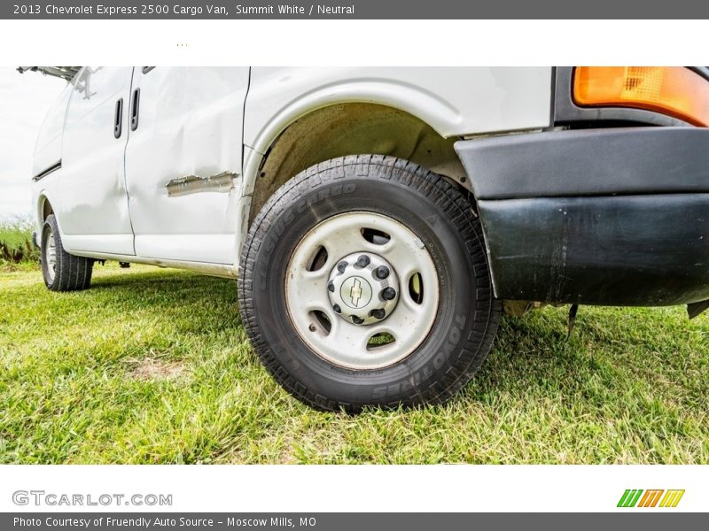 Summit White / Neutral 2013 Chevrolet Express 2500 Cargo Van
