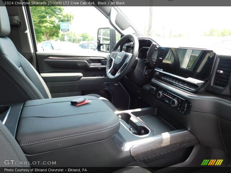 Black / Jet Black 2024 Chevrolet Silverado 2500HD LTZ Crew Cab 4x4