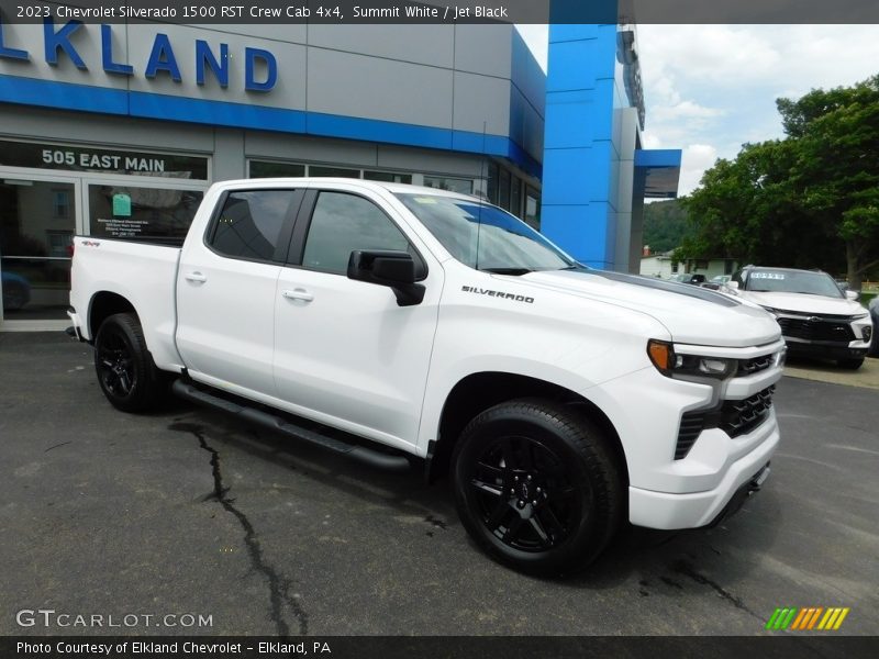 Summit White / Jet Black 2023 Chevrolet Silverado 1500 RST Crew Cab 4x4