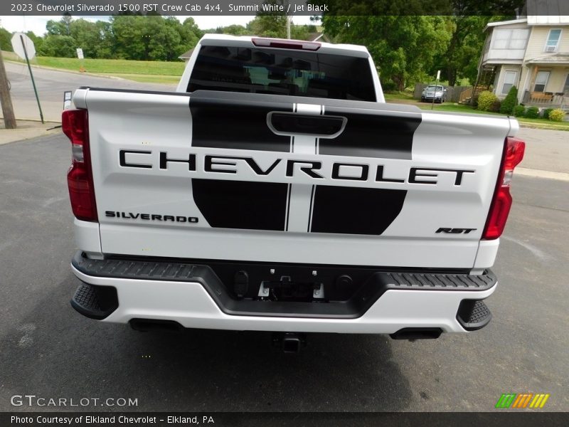  2023 Silverado 1500 RST Crew Cab 4x4 Logo