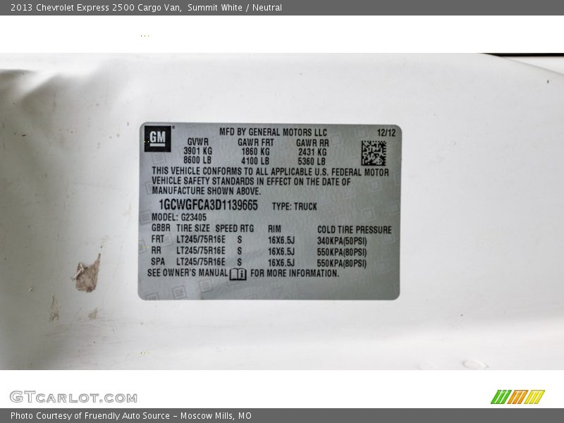 Summit White / Neutral 2013 Chevrolet Express 2500 Cargo Van