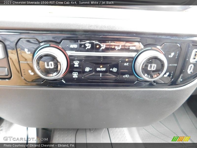 Controls of 2023 Silverado 1500 RST Crew Cab 4x4