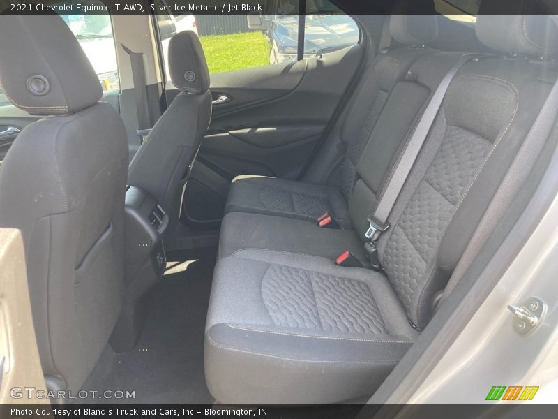 Silver Ice Metallic / Jet Black 2021 Chevrolet Equinox LT AWD