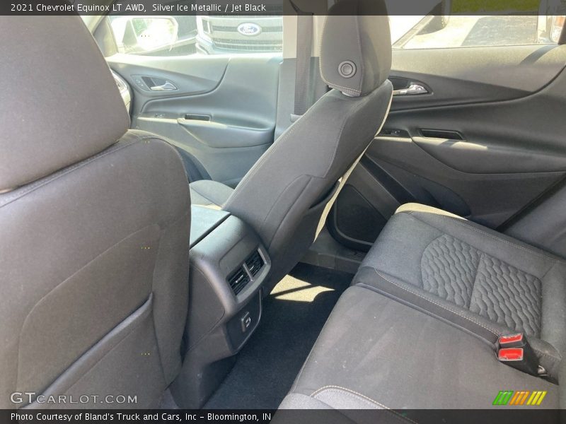 Silver Ice Metallic / Jet Black 2021 Chevrolet Equinox LT AWD
