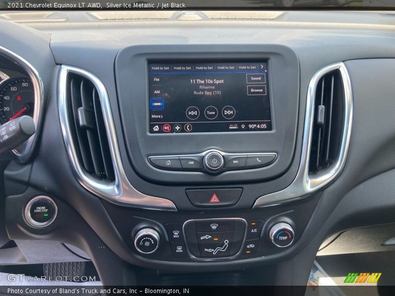Silver Ice Metallic / Jet Black 2021 Chevrolet Equinox LT AWD