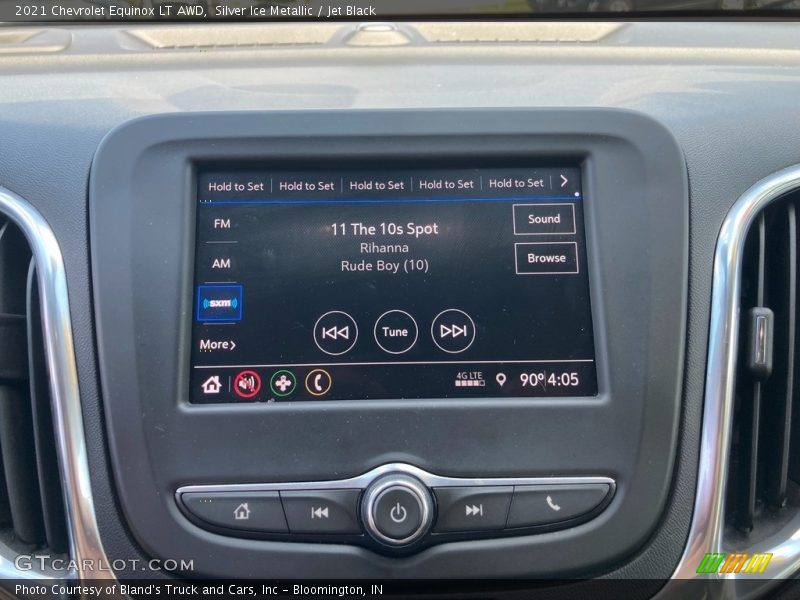 Silver Ice Metallic / Jet Black 2021 Chevrolet Equinox LT AWD