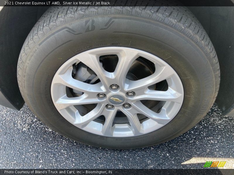 Silver Ice Metallic / Jet Black 2021 Chevrolet Equinox LT AWD
