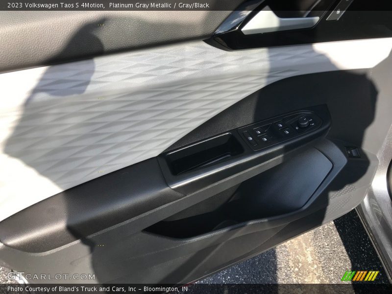 Door Panel of 2023 Taos S 4Motion
