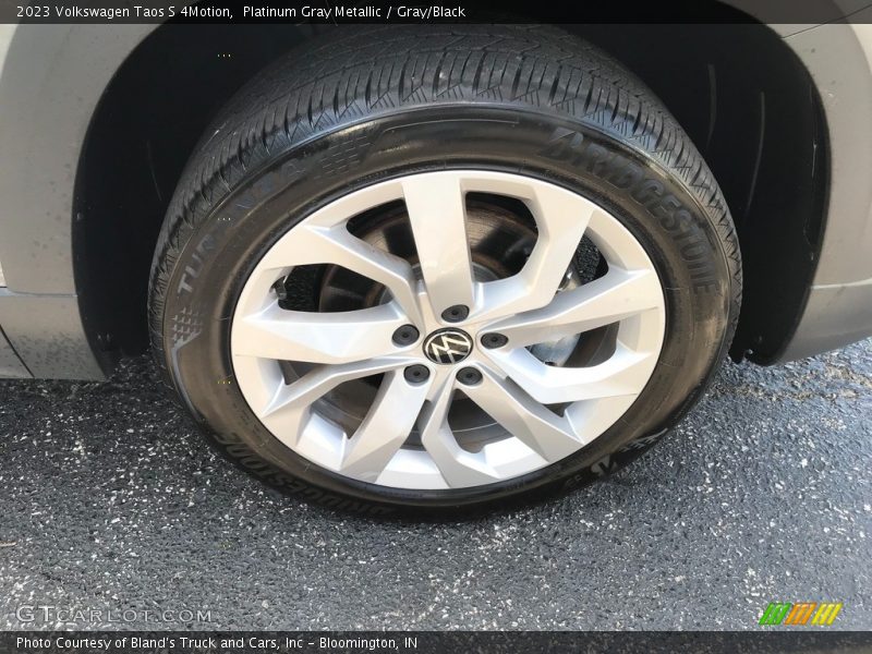  2023 Taos S 4Motion Wheel