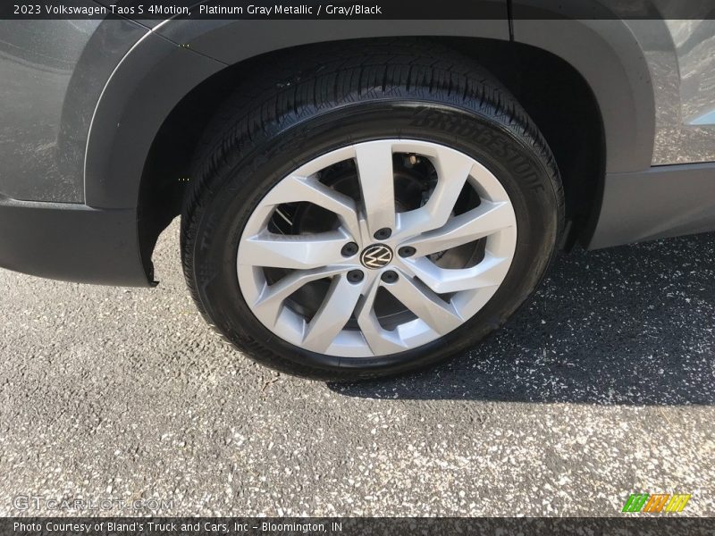  2023 Taos S 4Motion Wheel