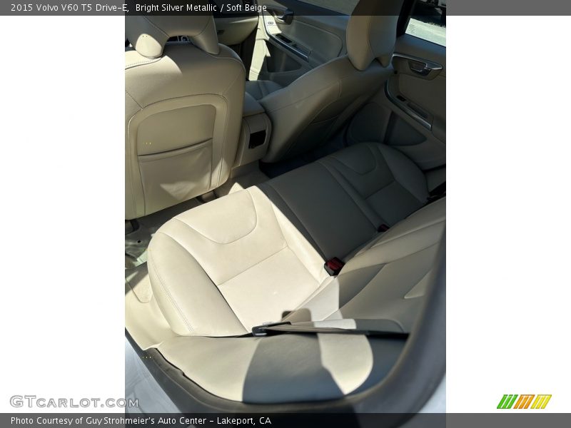 Bright Silver Metallic / Soft Beige 2015 Volvo V60 T5 Drive-E