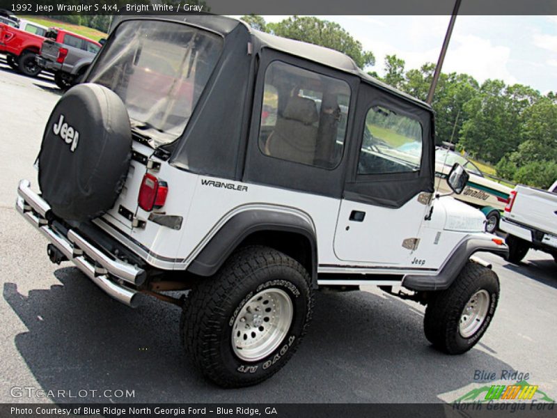 Bright White / Gray 1992 Jeep Wrangler S 4x4