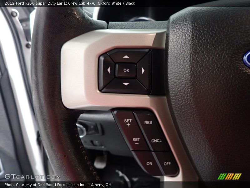 Oxford White / Black 2019 Ford F250 Super Duty Lariat Crew Cab 4x4