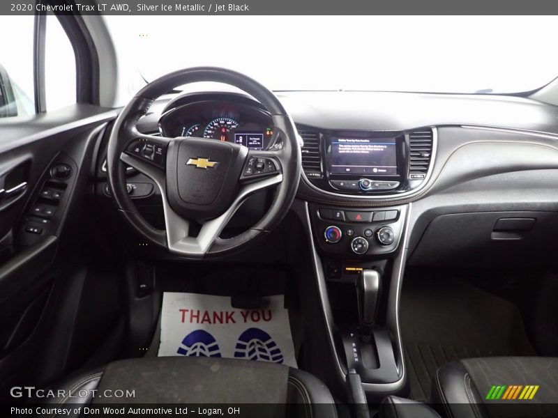 Silver Ice Metallic / Jet Black 2020 Chevrolet Trax LT AWD